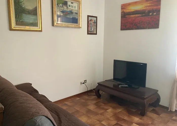 Dem & Liz Apartament Arona